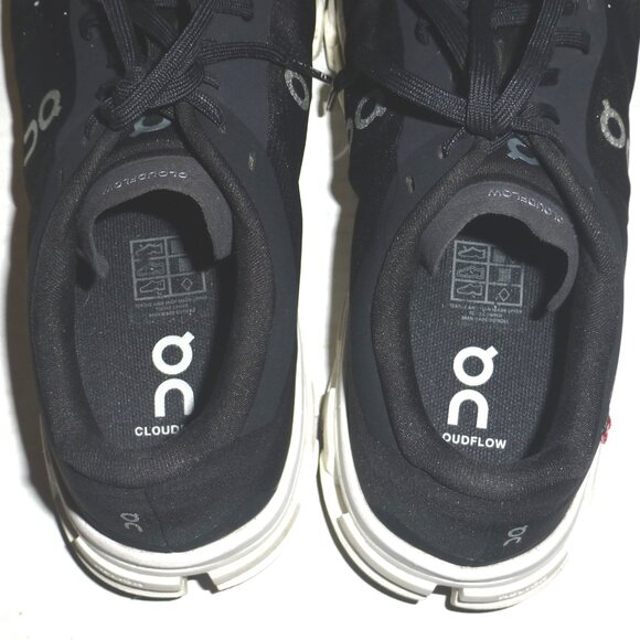 On Cloud Cloudflow 4 Women's Lace Up Running Shoes Size: 9.5 Black PLEASE READ - Picture 7 of 12